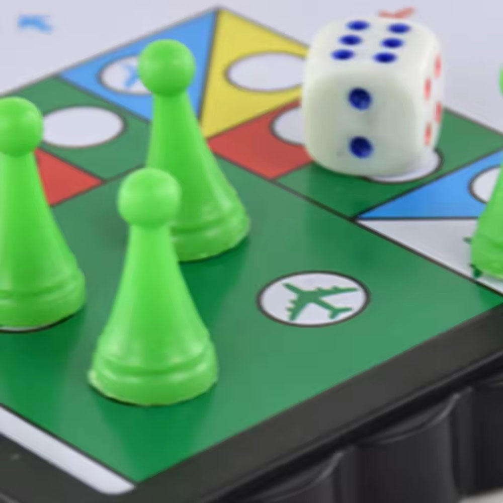 Jogo de xadrez voador magnétic - Board Game Ludo avaliação e preço